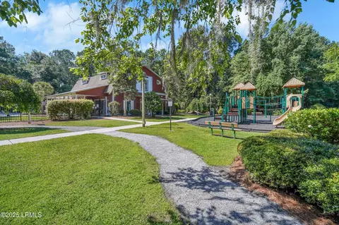 Exterior - 69 Wheatfield Cir, Bluffton, SC 29910 photo 10 of 13