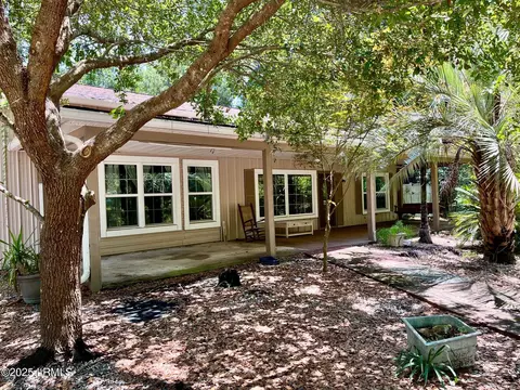 24 James F Byrnes, Beaufort, SC 29907