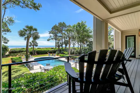 28 Green Heron Rd, Hilton Head Island, SC 29928