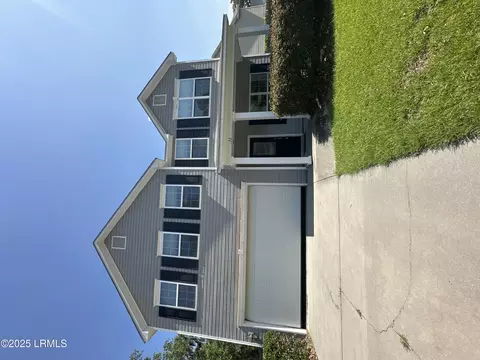 132 Patriot Ct, Beaufort, SC 29906