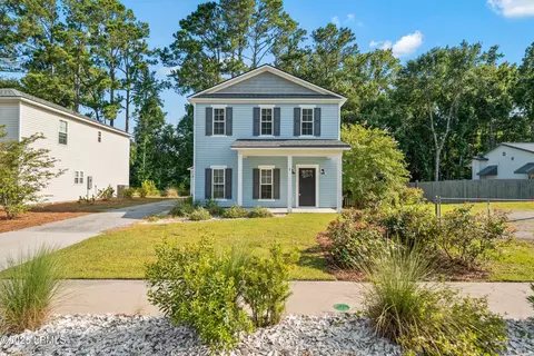 2 Rinkie Rd, Beaufort, SC 29906