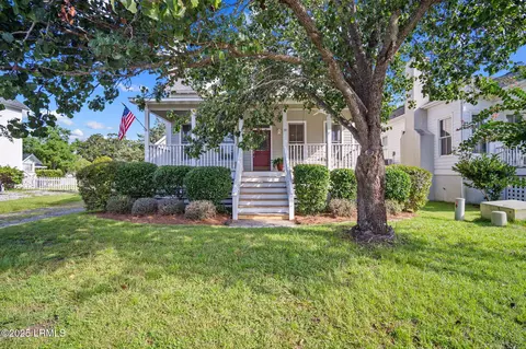 39 Holbrook Dr, Beaufort, SC 29902