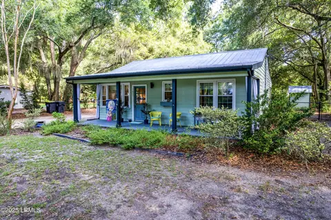 1607 Park Ave, Beaufort, SC 29902