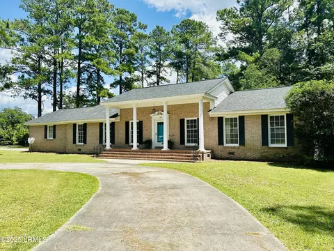 105 Harriett St, Hampton, SC 29924