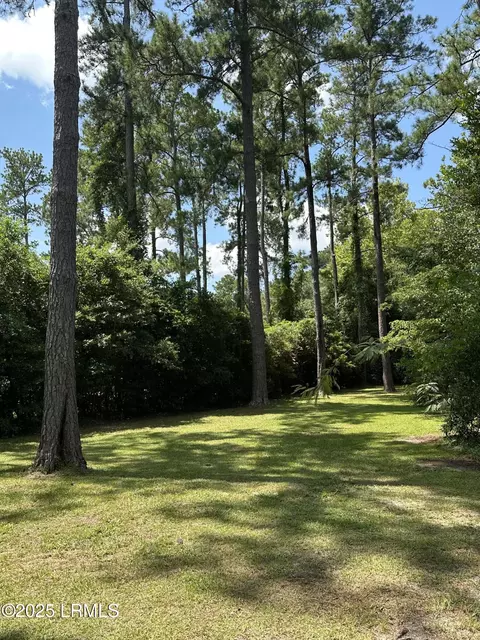 Exterior - 105 Harriett St, Hampton, SC 29924 photo 2 of 4