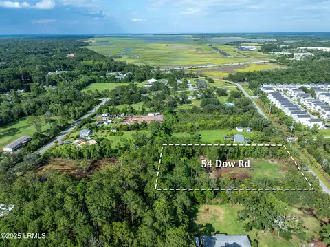 54 Dow Rd, Beaufort, SC 29907