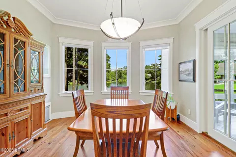 Dining - 208 Hampton Lake Dr, Bluffton, SC 29910 photo 2 of 4
