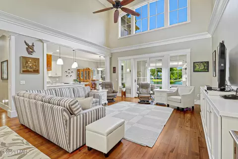 Living - 208 Hampton Lake Dr, Bluffton, SC 29910 photo 2 of 3