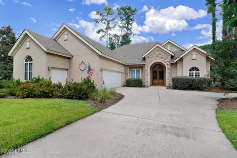Exterior - 208 Hampton Lake Dr, Bluffton, SC 29910 photo 2 of 13