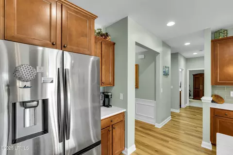 Entry Way - 18 Bainbridge Way, Bluffton, SC 29910 photo 3 of 9