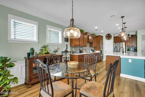 Dining - 18 Bainbridge Way, Bluffton, SC 29910 photo 5 of 5