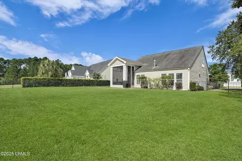 Exterior - 18 Bainbridge Way, Bluffton, SC 29910 photo 9 of 23