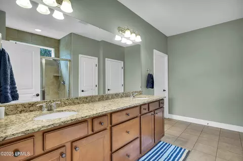 Bath - 18 Bainbridge Way, Bluffton, SC 29910 photo 1 of 9