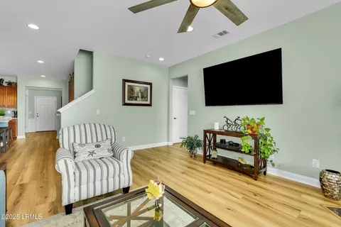 Living - 18 Bainbridge Way, Bluffton, SC 29910 photo 7 of 7