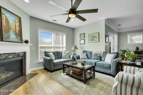 Living - 18 Bainbridge Way, Bluffton, SC 29910 photo 4 of 7