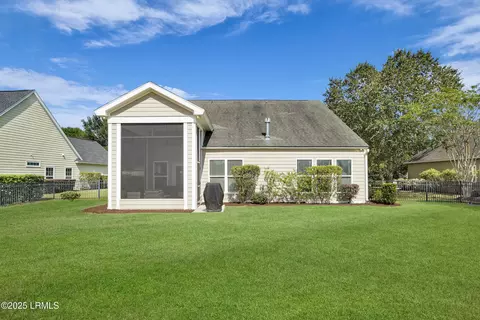Exterior - 18 Bainbridge Way, Bluffton, SC 29910 photo 7 of 23