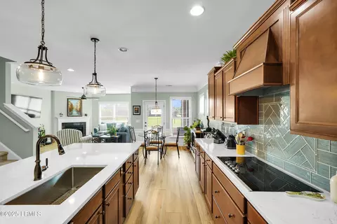 Kitchen - 18 Bainbridge Way, Bluffton, SC 29910 photo 10 of 11