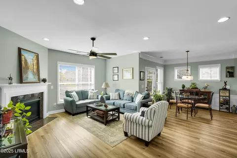 Living - 18 Bainbridge Way, Bluffton, SC 29910 photo 2 of 7