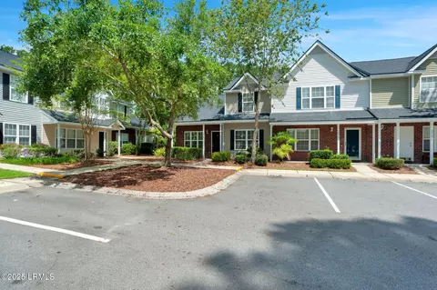 270 West Sq, Bluffton, SC 29910