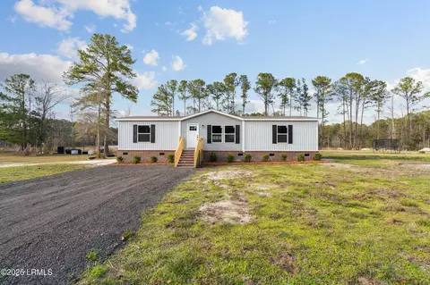 245 Proctor St, Ridgeland, SC 29936