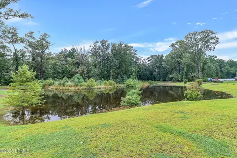 View/Area - 5 Cedar View Cir, Bluffton, SC 29909 photo 11 of 17