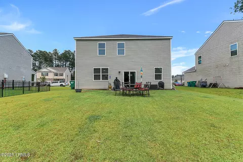 Exterior - 5 Cedar View Cir, Bluffton, SC 29909 photo 3 of 9