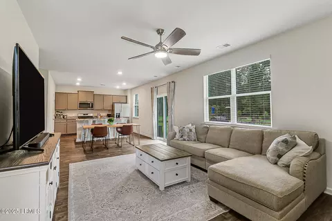 Entry Way - 5 Cedar View Cir, Bluffton, SC 29909 photo 3 of 6