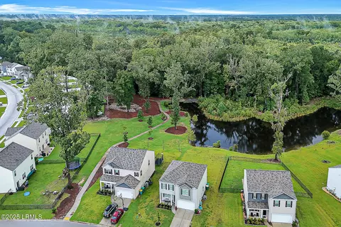 View/Area - 5 Cedar View Cir, Bluffton, SC 29909 photo 2 of 17