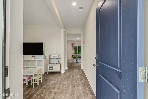Entry Way - 5 Cedar View Cir, Bluffton, SC 29909 photo 1 of 6
