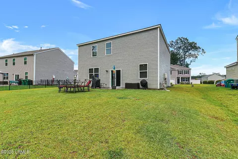 Exterior - 5 Cedar View Cir, Bluffton, SC 29909 photo 2 of 9