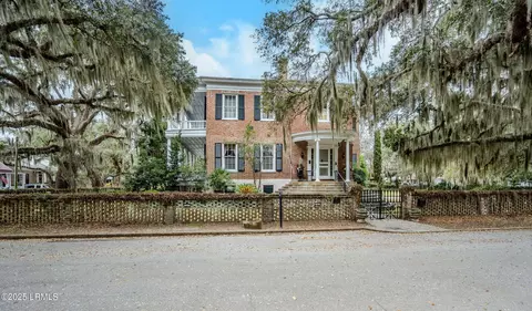 604 Pinckney St, Beaufort, SC 29902