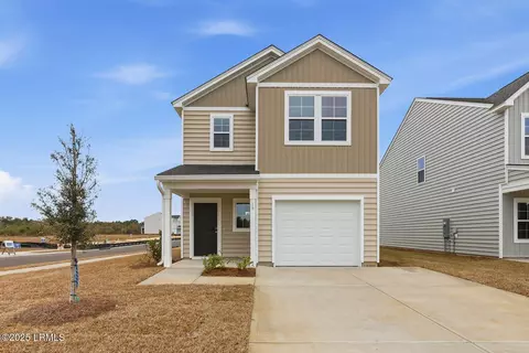 19 Landing Rd, Ridgeland, SC 29936