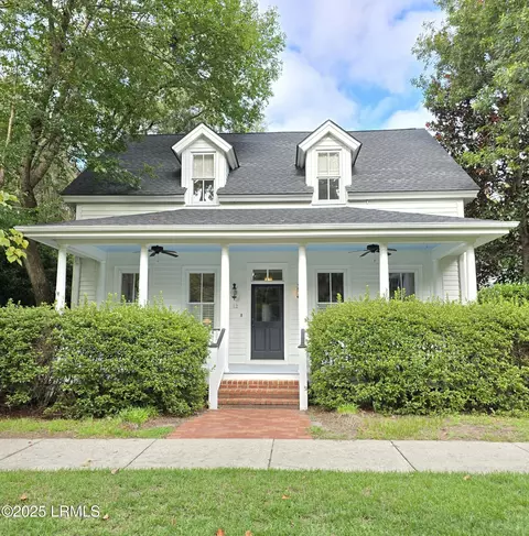 12 Fraser St, Beaufort, SC 29907