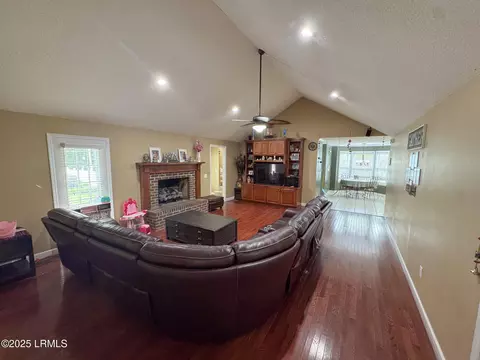110 Woodland Ave, Hampton, SC 29924 photo 7