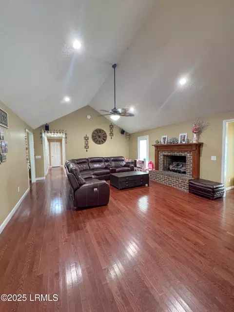 110 Woodland Ave, Hampton, SC 29924 photo 8