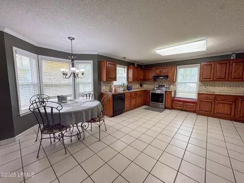 110 Woodland Ave, Hampton, SC 29924 photo 5