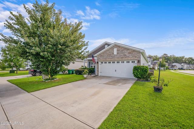 27 Great Bend Dr, Beaufort, SC 29906