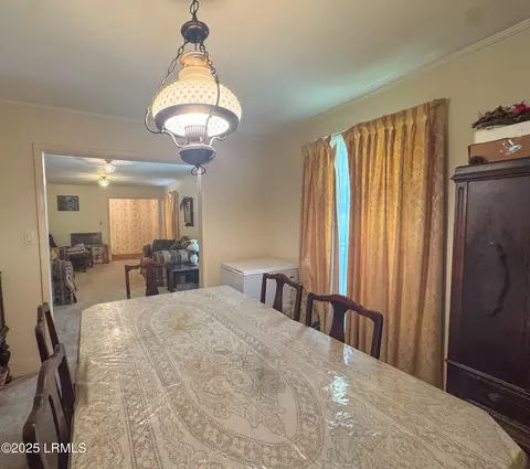 Dining - 1403 Jackson Ave W, Hampton, SC 29924 photo 1 of 1