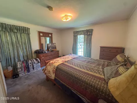 Bedroom - 1403 Jackson Ave W, Hampton, SC 29924 photo 2 of 3