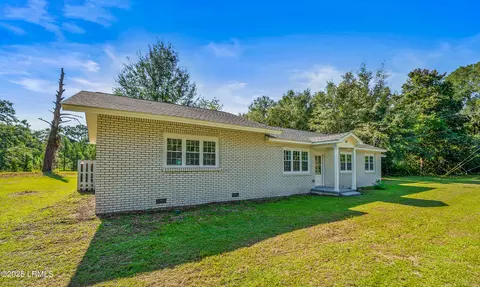 160 Bruce K Smalls Dr, Beaufort, SC 29906