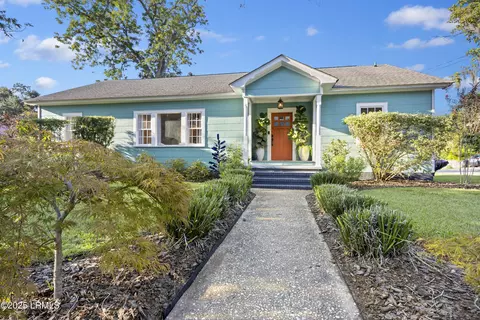 2101 King St, Beaufort, SC 29902