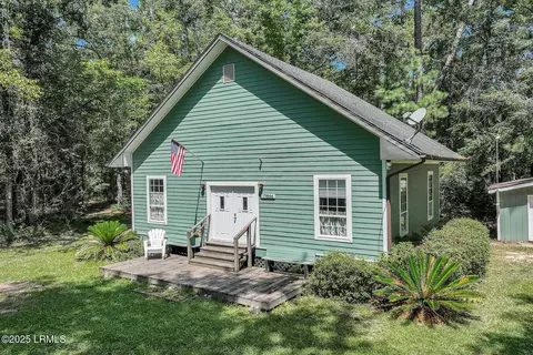 17886 Old Orangeburg Rd, Garnett, SC 29922