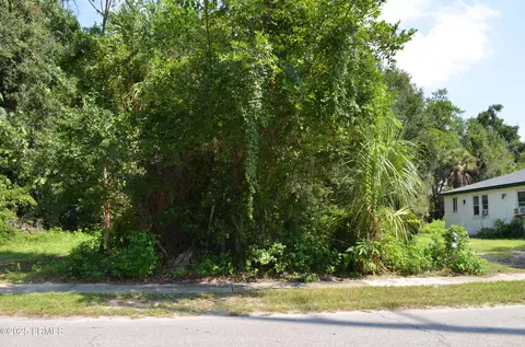 1819 Greene St, Beaufort, SC 29902
