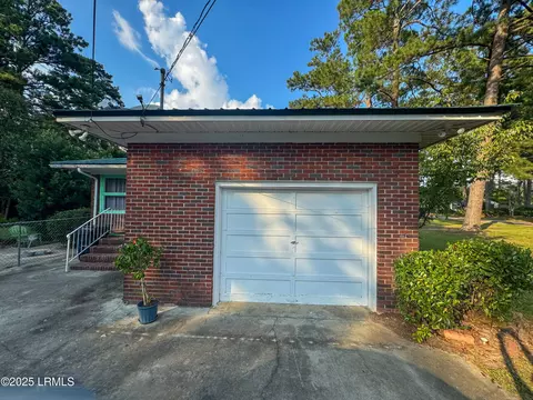 210 Cain St, Hampton, SC 29924 photo 5
