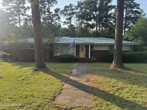 210 Cain St, Hampton, SC 29924