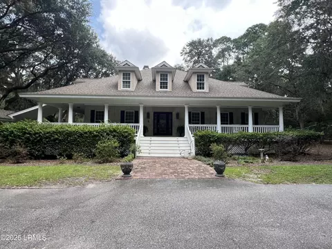 2 Canters Ct, Bluffton, SC 29910