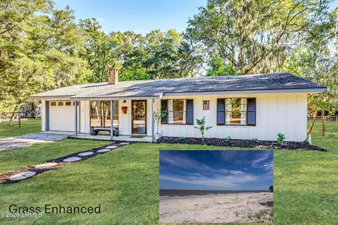 28 W Cedar Rd, Saint Helena Island, SC 29920