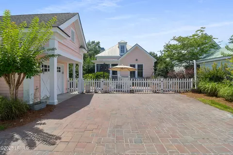 Exterior - 2 Cordray St, Bluffton, SC 29910 photo 21 of 26