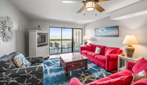 189 Beach Club Villa Dr #189, Fripp Island, SC 29920
