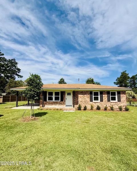 802 5th St E, Hampton, SC 29924